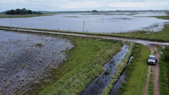 Inundaciones: entre acusaciones y pedidos de ayuda de productores, Bullrich va a 9 de Julio