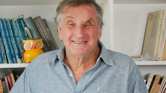 José Abadi: “Menem legitimó el derecho al placer del poder”