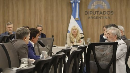 Fernando Espinoza advirtió por el hambre en el país y pidió reducir el IVA para los municipios Fernando Espinoza advirtió por el hambre en el país y pidió reducir el IVA para los municipios