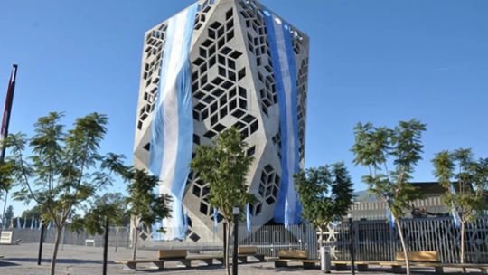 Expectativas en el Panal ante la salida de Francos y la llegada de Adorni