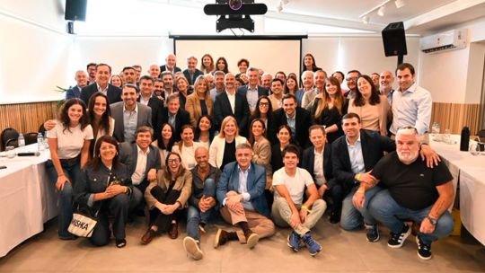 Mauricio Macri encabeza la reunión del Consejo Nacional del PRO para discutir su vínculo con La Libertad Avanza (LLA)