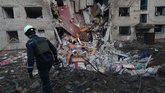 Seis muertos en Ucrania por ataques rusos y ofensiva de Kiev contra un puerto del Mar Negro