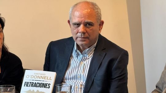 Santiago O’Donnell presentó “Filtraciones”, una mirada sobre el poder y la verdad en tiempos de desinformación