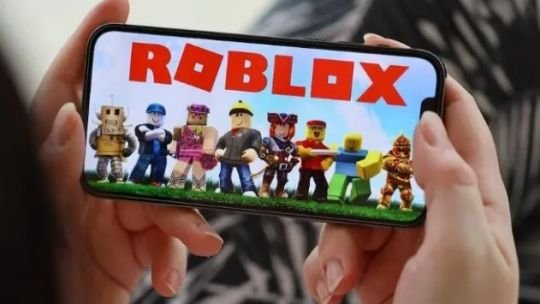 Al igual que CABA y Córdoba, Misiones aplica controles en Roblox en sus escuelas
