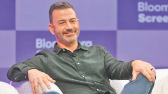 Jimmy Kimmel seguirá haciendo humor con las pavadas de Trump