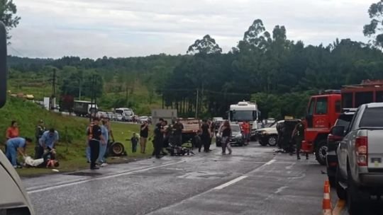 Tragedia en Misiones: tres correntinas murieron en un choque múltiple en la Ruta 12