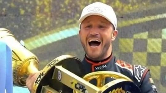 Agustín Canapino es el nuevo campeón del TC Pick Up y selló una triple corona para destronar a Juan María Traverso