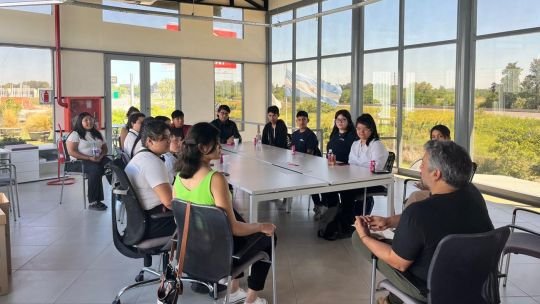 Heredar o elegir: El desafío de acercar a múltiples generaciones dentro de la empresa familiar