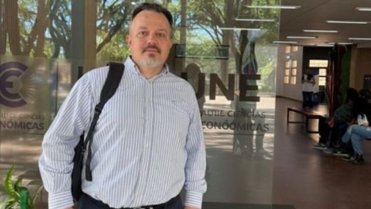 La UNNE tiene su primer Doctor en Ciencias Económicas: quién es el correntino que hizo historia