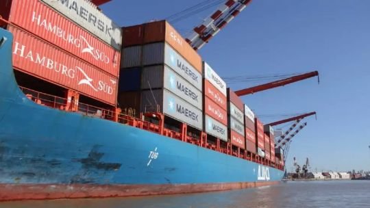 El Gobierno termina el 2025 profundizando su camino para desregular el comercio exterior