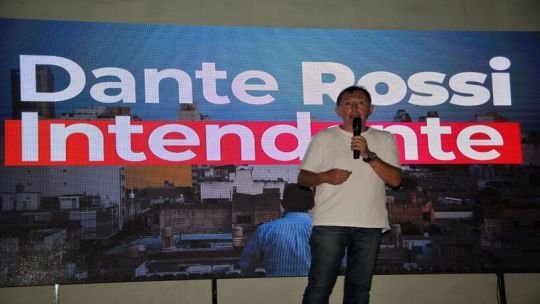 Rossi se lanzó y engrosa el pelotón radical que encabeza Negri de anotados para la Intendencia 2027