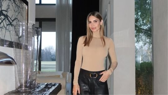 María Vázquez deslumbra con el bikini estampado que dominará el verano