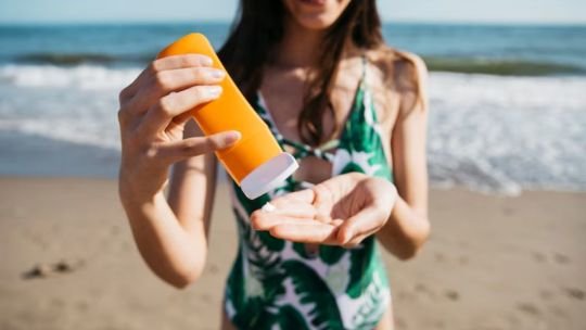 El índice de rayos UV será Alto a Muy Alto en gran parte de Argentina: el sol es peligroso y se requiere protección especial