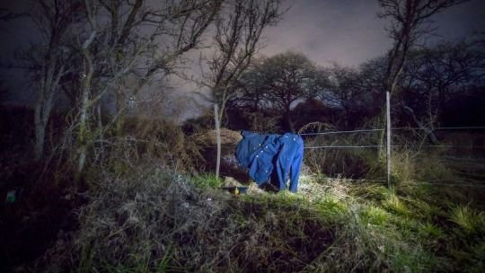 El uniforme del represor que habitó su placard: la historia de Ropa prestada