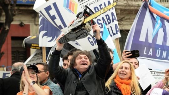 La motosierra de Javier Milei avanzó sobre el INYM y desató 21 nuevos despidos en el sector yerbatero