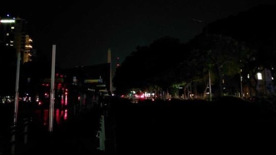 Apagón masivo en el AMBA: pese a la baja de la temperatura, todavía hay 7000 usuarios sin luz