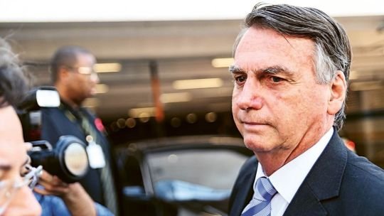 Bolsonaro sufrió una caída en su celda: los médicos descartan lesiones graves