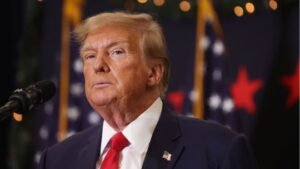 Donald Trump amenaza con “golpear muy duro” a Irán y aumenta la represión en las manifestaciones