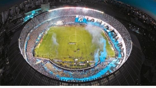 El mito de los siete gatos en el Cilindro: la leyenda que condicionó décadas de la historia de Racing