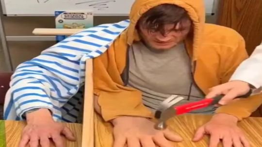 Descubren qué ondas cerebrales determinan dónde termina el cuerpo y empieza el “yo”