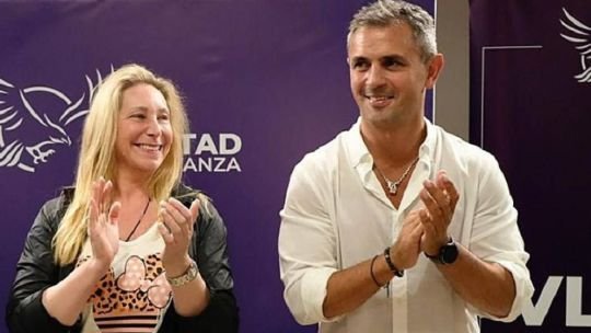 LLA reconfigura comisiones y Santillán podría no presidir la Relaciones Exteriores por su cercanía con China