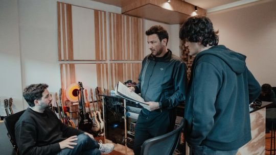 Lanzamientos de enero: “No te va a gustar”, Fernando Ruíz Díaz, Harry Styles, “Conociendo Rusia” y más