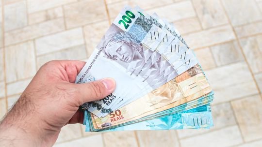 A cuánto cerró el real blue hoy, lunes 5 de enero del 2026