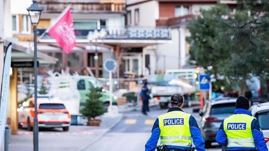 Tragedia de Año Nuevo: decenas de muertos tras un incendio en una estación de esquí en Suiza