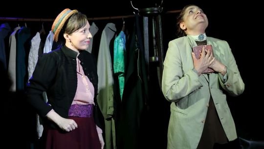 Velado Amor Viajero rescata la figura de Ada María Elflein, la primera mujer que trabajó en la redacción de un diario