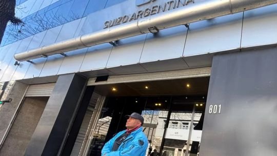 Causa ANDIS: revisarán celulares y computadoras de los hermanos Kovalivker, dueños de la droguería Suizo Argentina