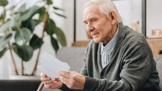 Jubilaciones y pensiones de Anses: quiénes cobran este lunes 9 de febrero