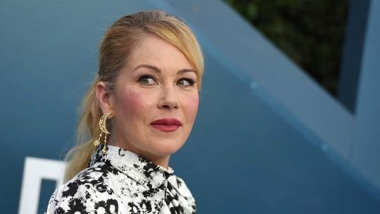 Christina Applegate habló sobre el avance de su esclerosis múltiple: “Paso gran parte del día en cama”