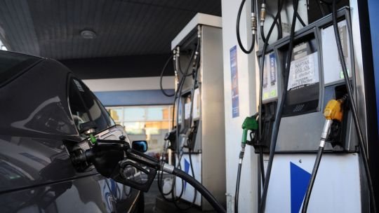 Nafta y gasoil: descuentos en la carga de combustibles del 10% al 30% en febrero de 2026