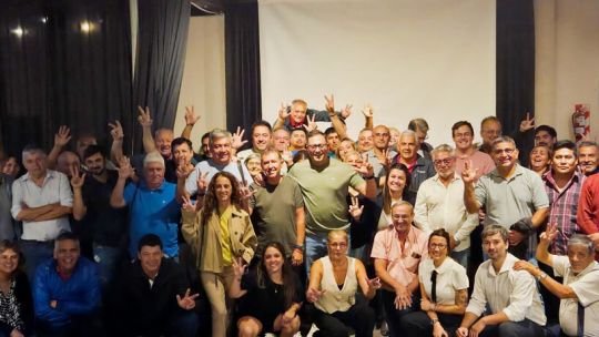 Con la mira en el 7J, la “Tercera Vía” posiciona a Quiroga para presidir la UCR de Córdoba