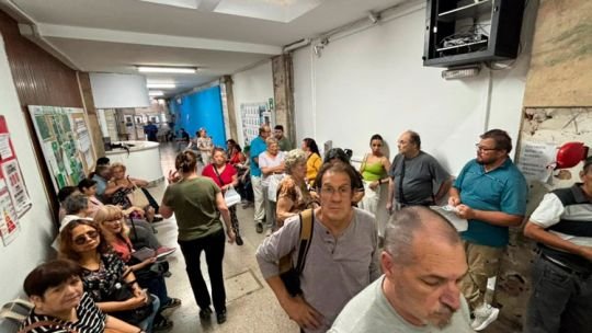 Por atrasos del Pami, las farmacias cordobesas siguen al borde del colapso