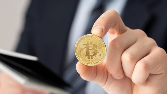 Bitcoin a la baja: ¿tocó techo o cambiará a tendencia su recorrido?