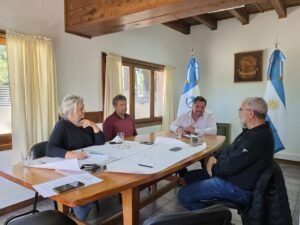 Avanzan los trabajos para actualizar el Plan Director de Agua Potable en Villa La Angostura