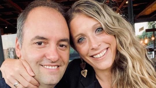 Otra factura desnuda la mala gestión de la crisis y demuele las explicaciones de Adorni para zafar