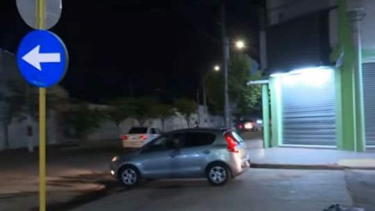 Cansados del “descontrol” nocturno, vecinos de un barrio cordobés ponen en venta sus casas