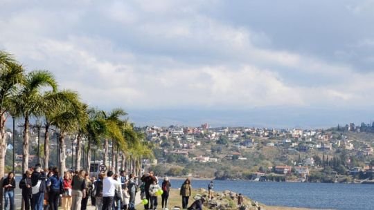 Temporada de verano en Villa Carlos Paz: 70% de ocupación, estadías más cortas y un consumo más cauteloso