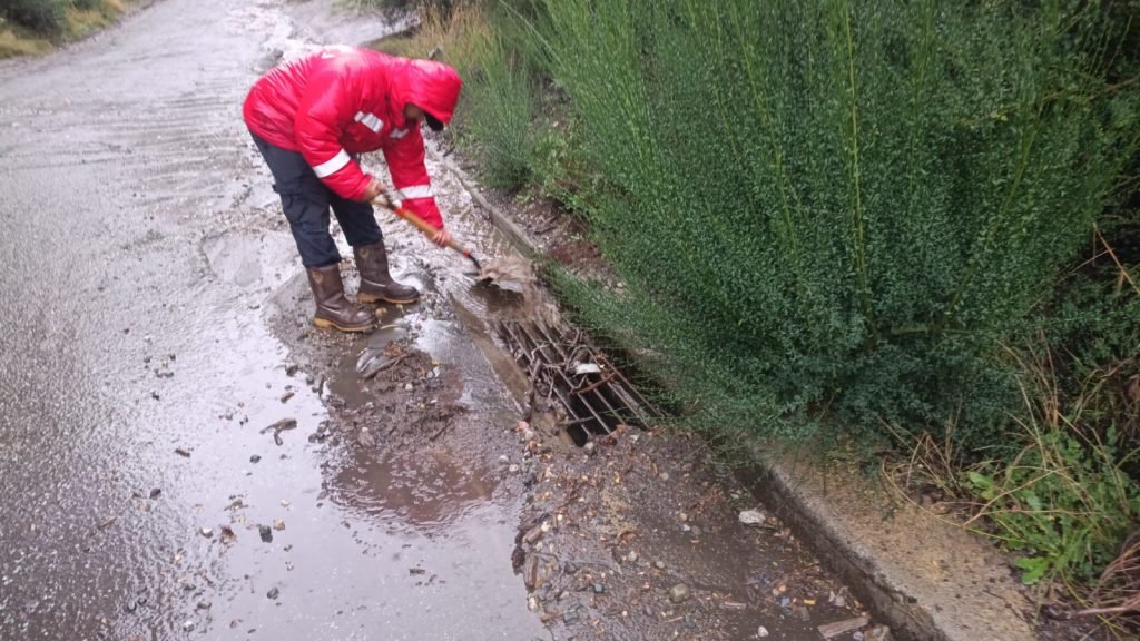 Solicitan circular con precaución ante calles afectadas por las lluvias