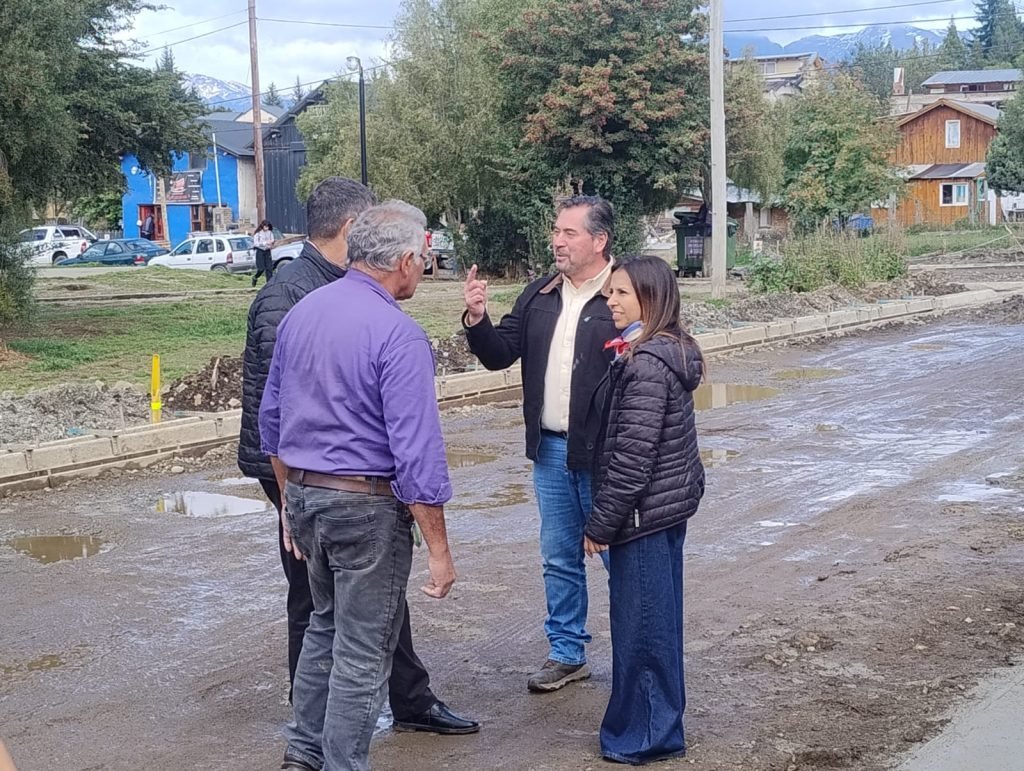 Reunión de Trabajo:  Secretario del Interior Gustavo Coathz  Delegada Regional Eliana Rivera, Intendente Javier Murer