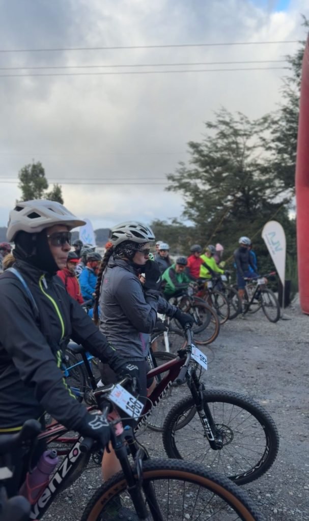 Villa La Angostura vive el inicio de la Carrera Vértice Sur.