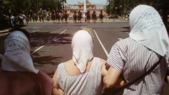 Un 30% de los argentinos tiene una opinión negativa de los derechos humanos, según una encuesta nacional a 50 años del golpe