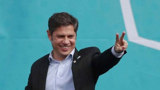 Kicillof reúne a los 135 intendentes para estudiar el impacto negativo de las medidas económicas tomadas por Milei