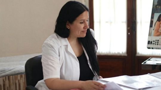 Dtra. Juana Herrera: vocación, estética y bienestar en cada paso