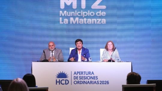 Frente a la crisis nacional, Fernando Espinoza lanza un plan de empleo: 10 mil puestos de trabajo joven en innovación y nuevas cooperativas.