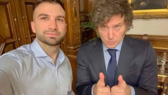 Milei contra las cuerdas: un hallazgo en el celular de Novelli confirmaría un pacto por US millones para promocionar $LIBRA