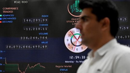 Más guerra en Medio Oriente: las bolsas se desploman y el petróleo roza los 120 dólares