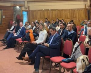 Villa La Angostura es sede de la Jornada de Capacitación sobre el Código Procesal Penal Adversarial.